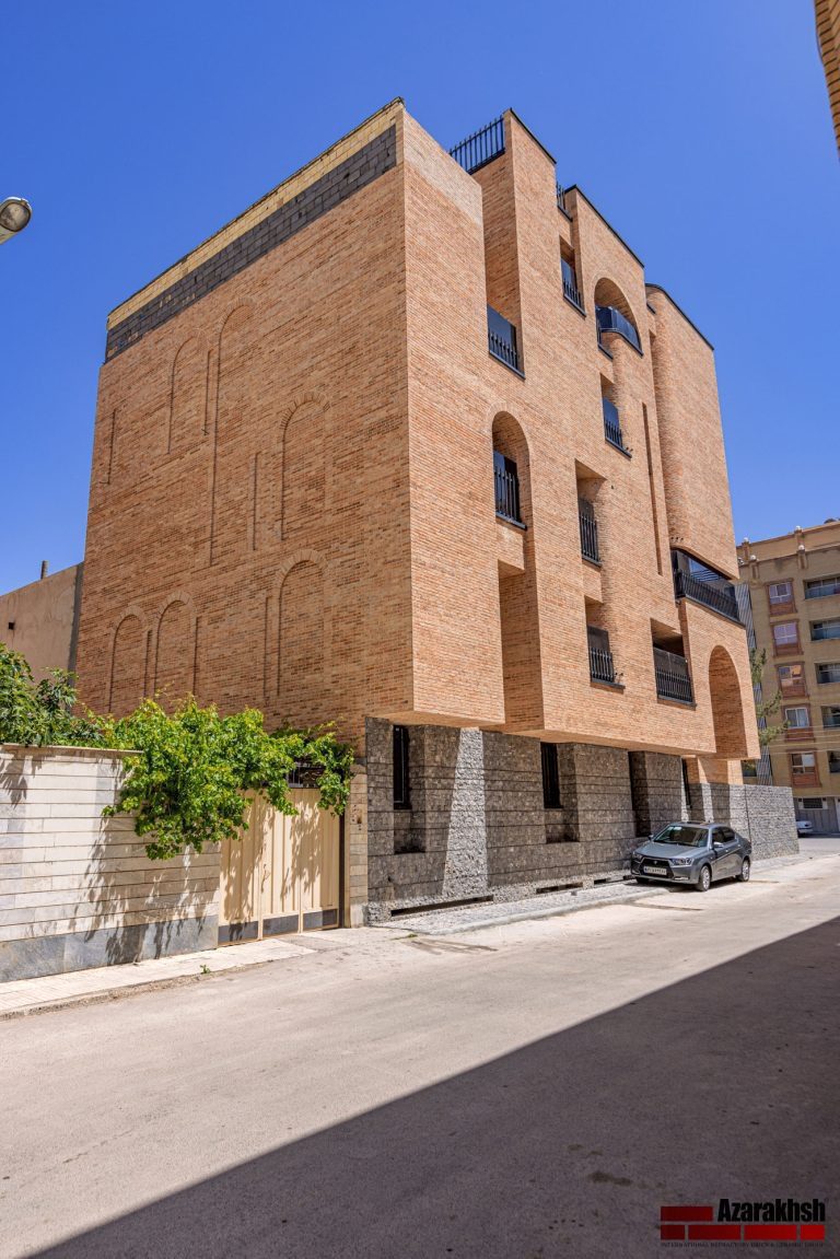 آپارتمان مسکونی نما سنتی اصفهان